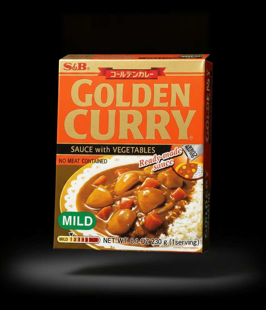 S & B Golden Vegetable Retort Curry Amakuchi - 230 g